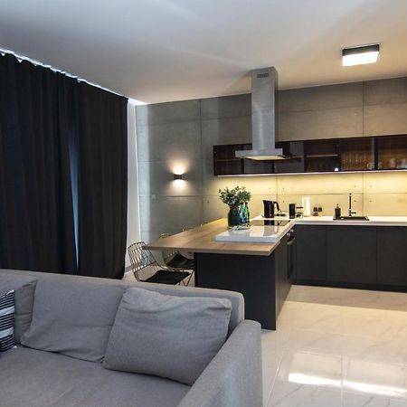 El Apartments - Antares Poznań Eksteriør bilde